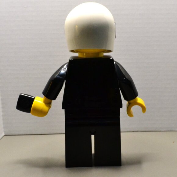 LEGO Dynamo Torch Figure 2009 Crank Flashlight, 8-Inch-Tall Vintage - Picture 4 of 6